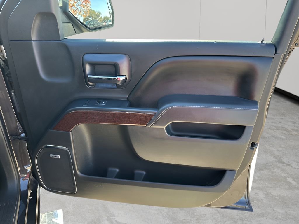 Used 2015 GMC Sierra 1500 SLT w/ SLT Crew Cab Value Package image 13