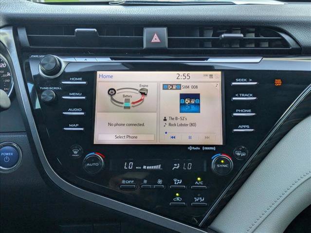 Used 2020 Toyota Camry XLE image 13