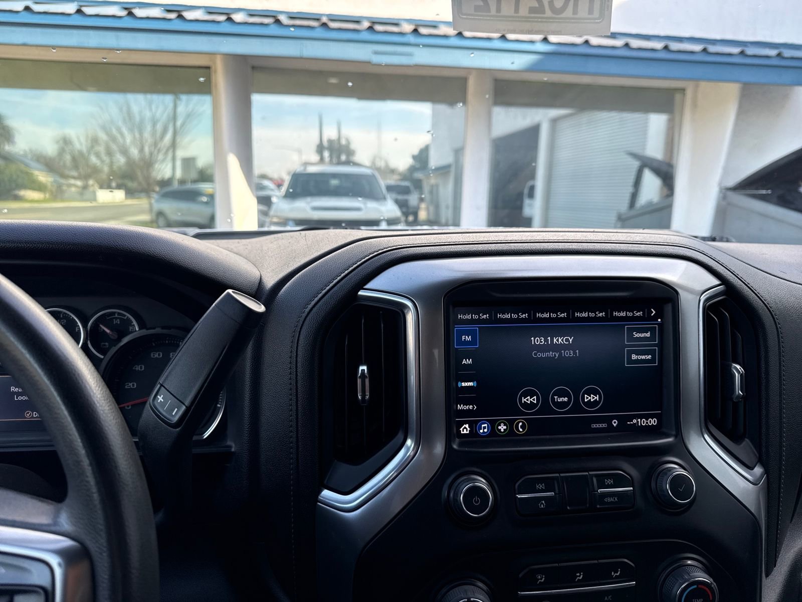 Used 2022 Chevrolet Silverado 2500 LT image 17