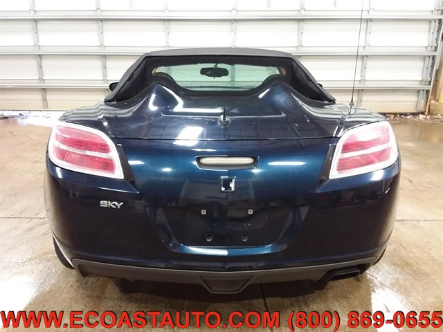 Used 2008 Saturn Sky w/ Premium Trim Package image 8