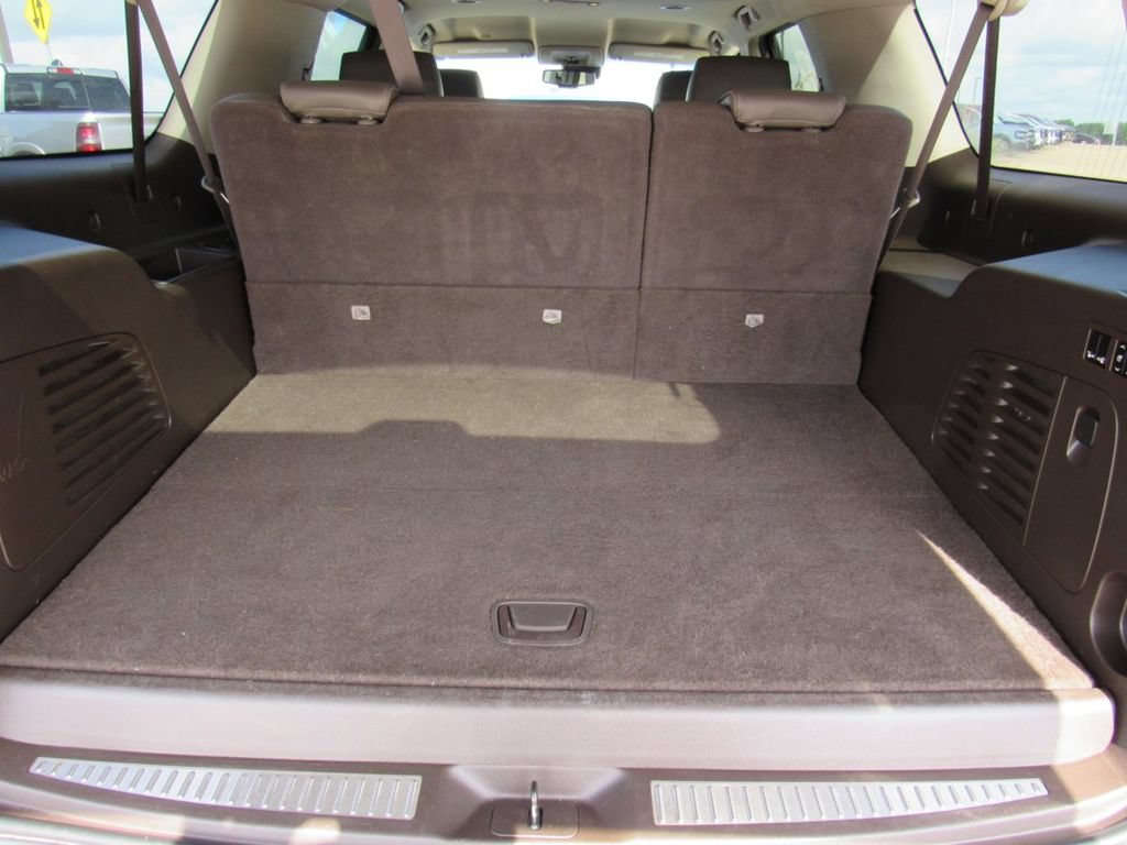 Used 2020 GMC Yukon XL Denali RWD image 18