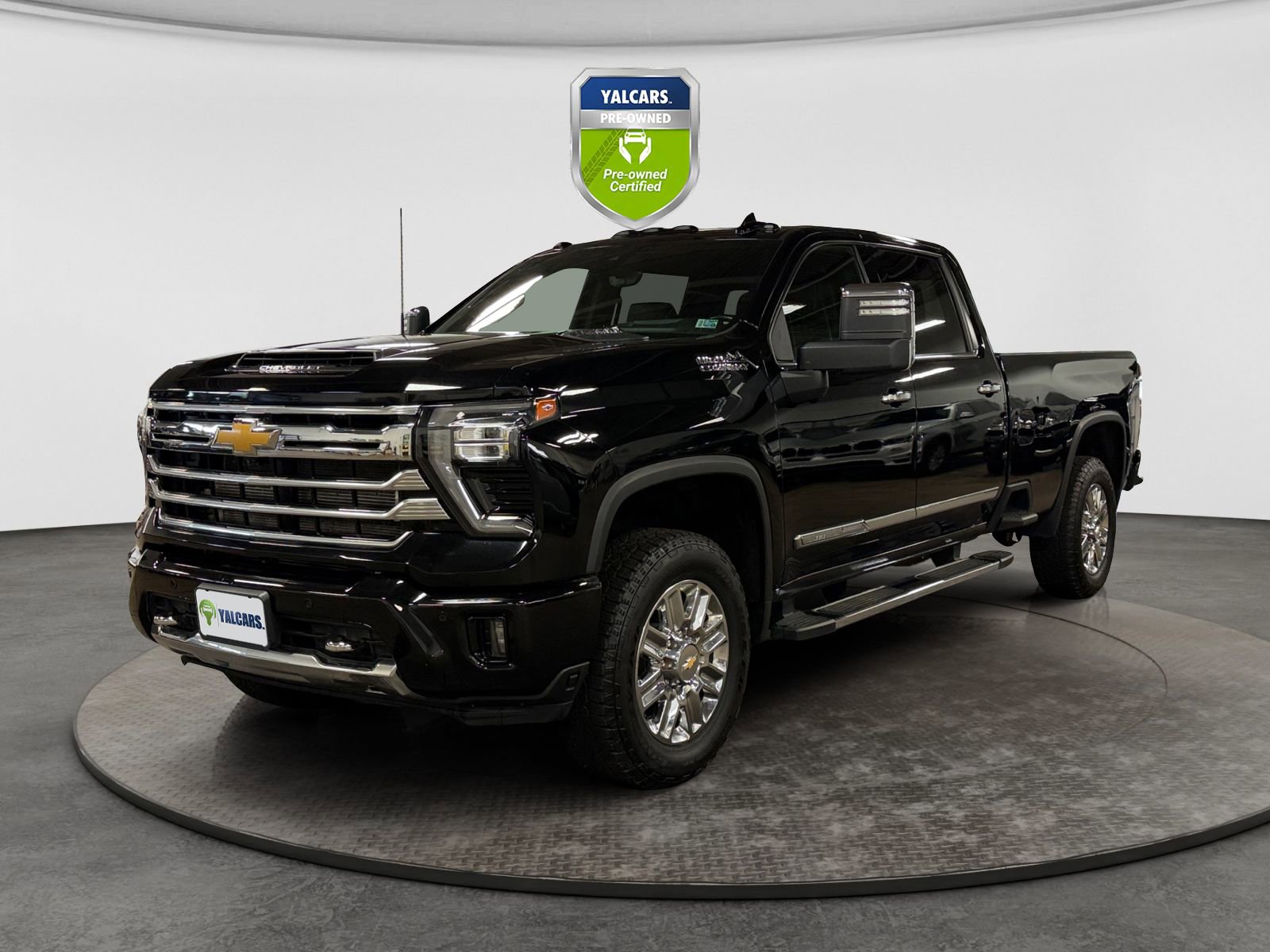 Used 2024 Chevrolet Silverado 3500 High Country w/ High Country Premium Package AWD/4WD image 1