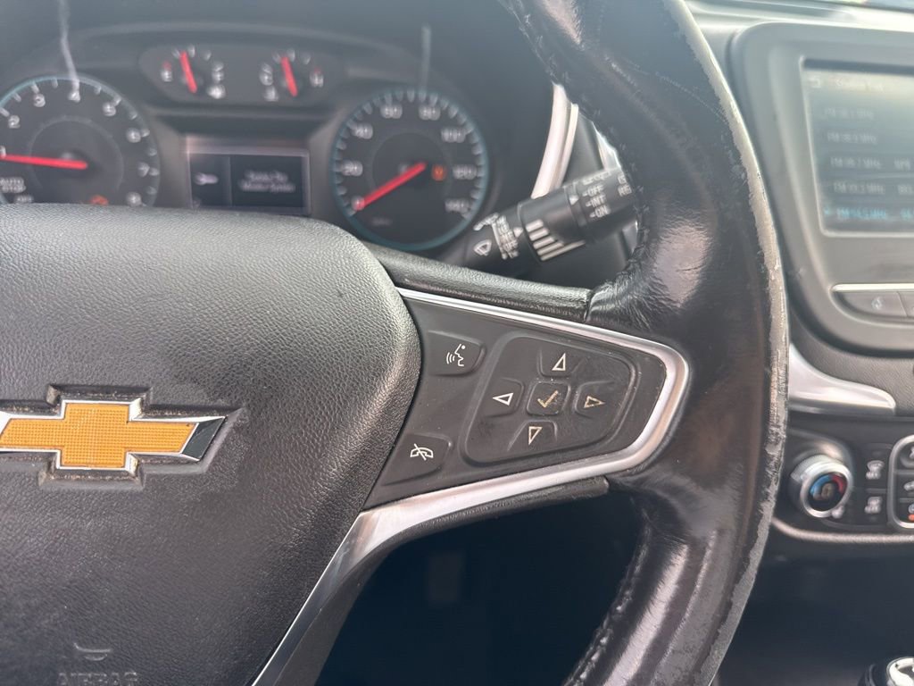 Used 2018 Chevrolet Equinox LT image 18