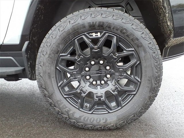 New 2026 GMC Hummer EV SUV image 8