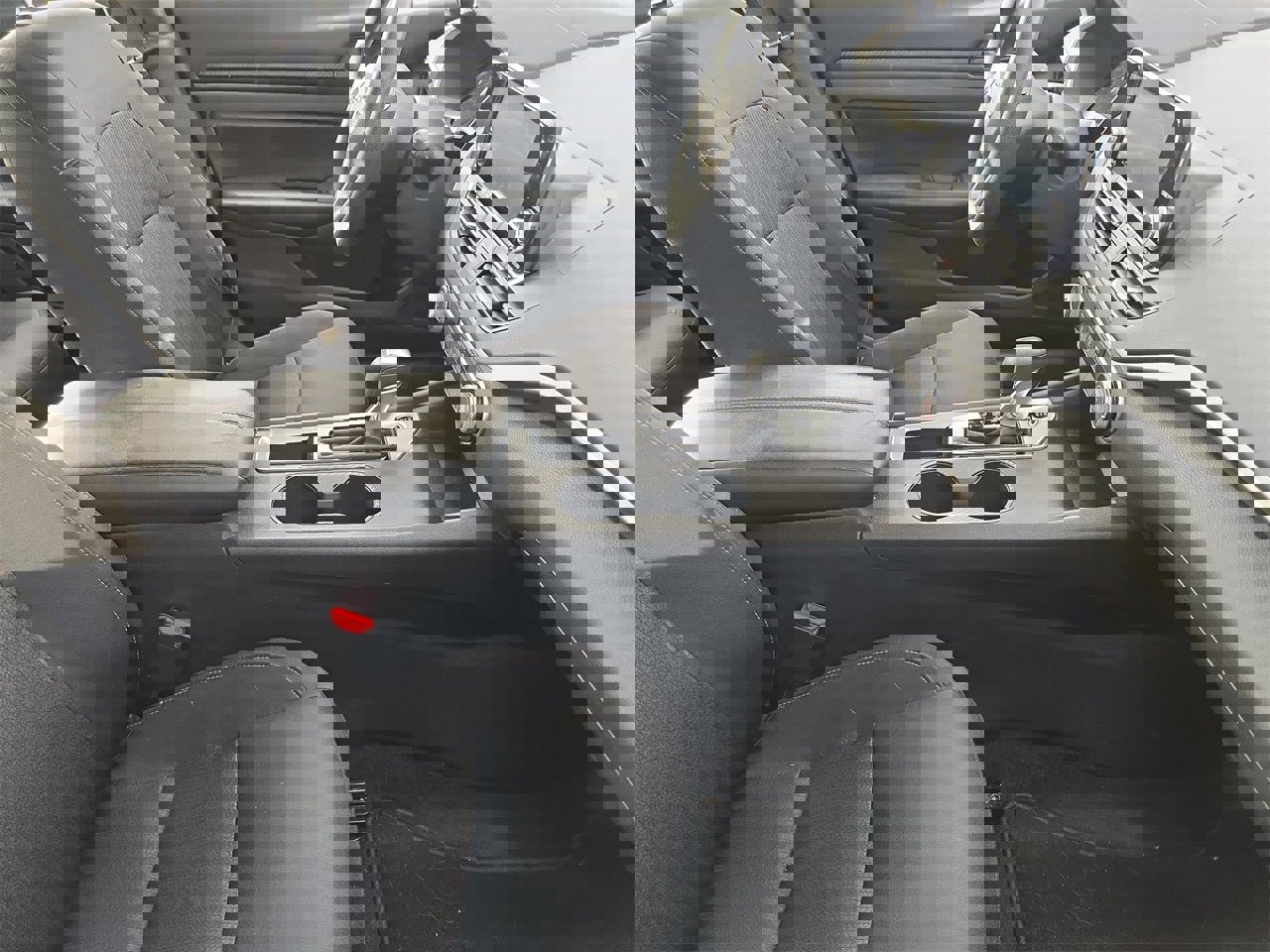 Used 2024 Nissan Altima 2.5 S image 13