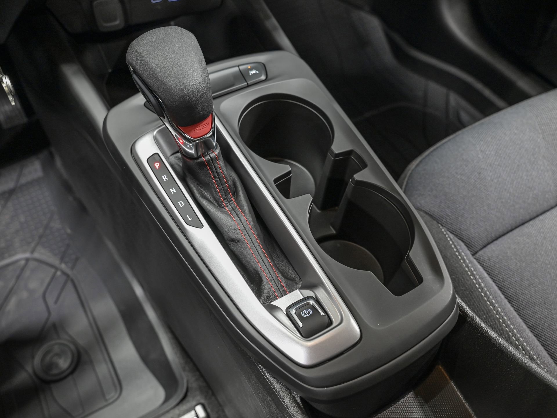 Used 2026 Chevrolet Trax RS FWD image 23