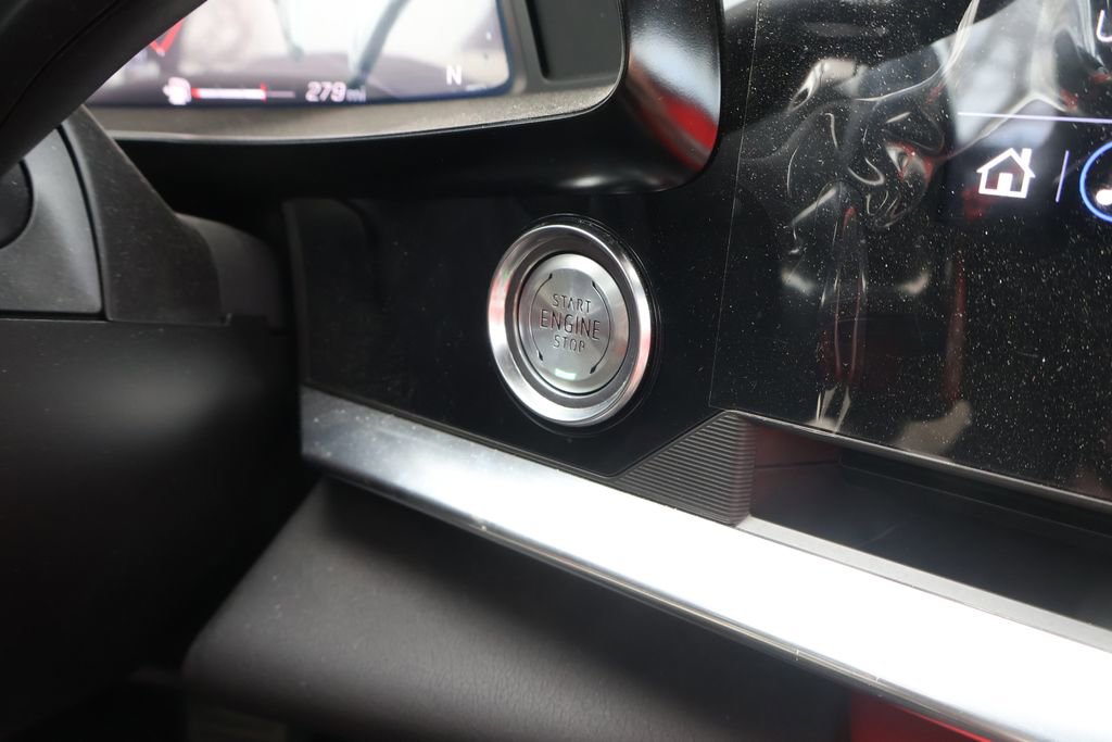 Used 2020 Chevrolet Corvette Stingray w/ 2LT Preferred Equipment Group image 34