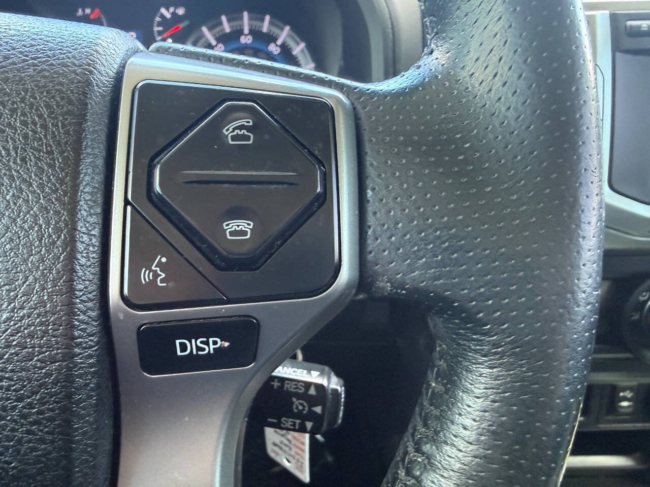 Used 2015 Toyota 4Runner SR5 Premium AWD/4WD image 37