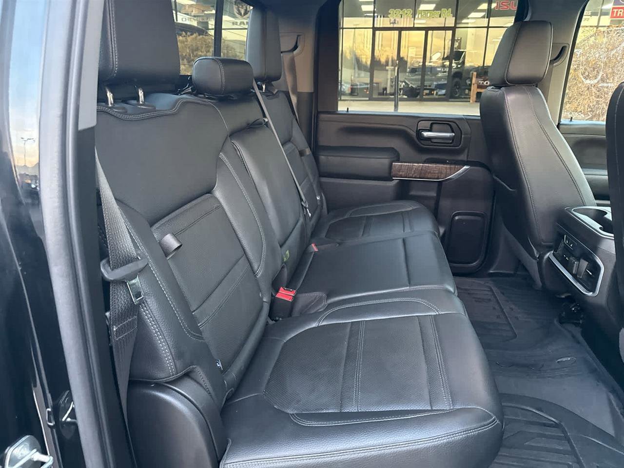 Used 2022 GMC Sierra 2500 Denali w/ Denali Ultimate Package AWD/4WD image 24
