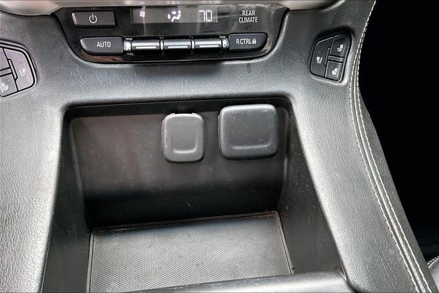 Used 2019 GMC Yukon SLT AWD/4WD image 16