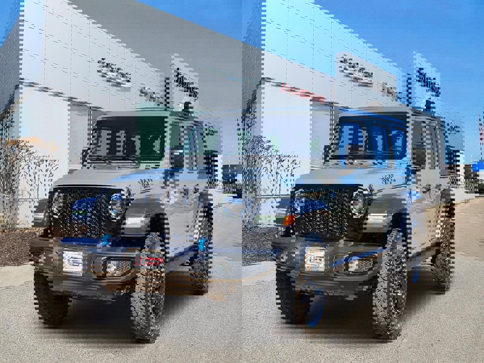 Used 2023 Jeep Wrangler Unlimited w/ Cold Weather Group image 2