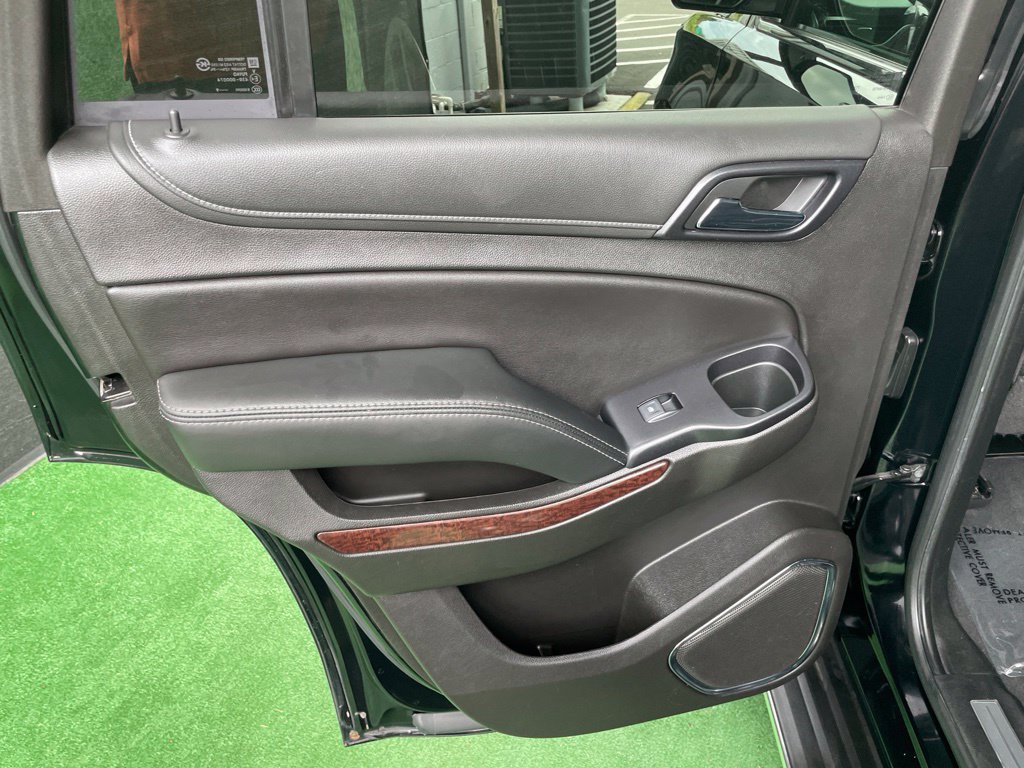 Used 2019 GMC Yukon SLT AWD/4WD image 35