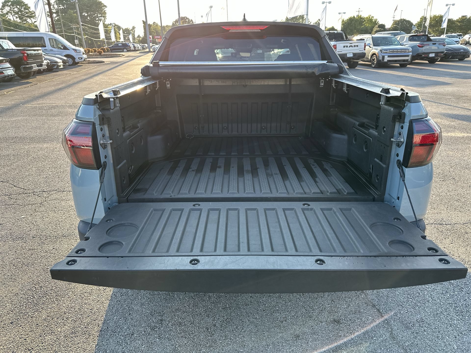Used 2022 Hyundai Santa Cruz SE FWD image 19