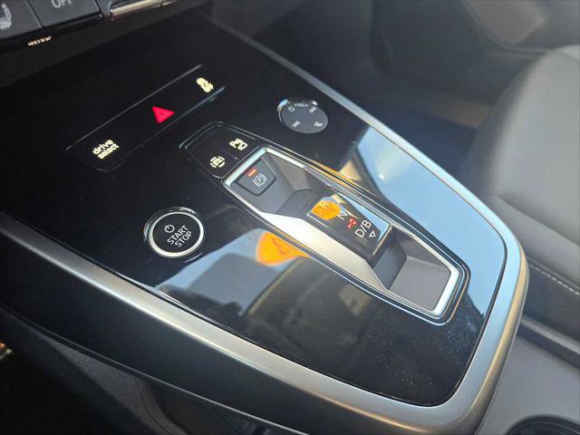 Used 2023 Audi Q4 e-tron Premium Plus w/ Premium Plus image 32