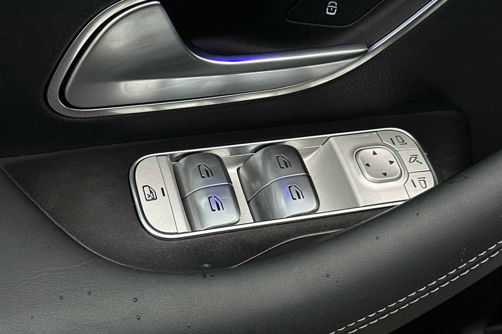 Used 2024 Mercedes-Benz GLE 53 AMG 4MATIC Coupe image 28