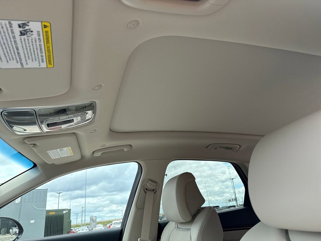 New 2026 Genesis GV70 2.5T Advanced AWD/4WD image 21