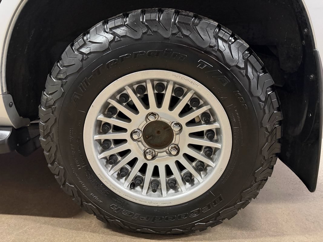 Used 2013 Toyota Land Cruiser AWD/4WD image 36
