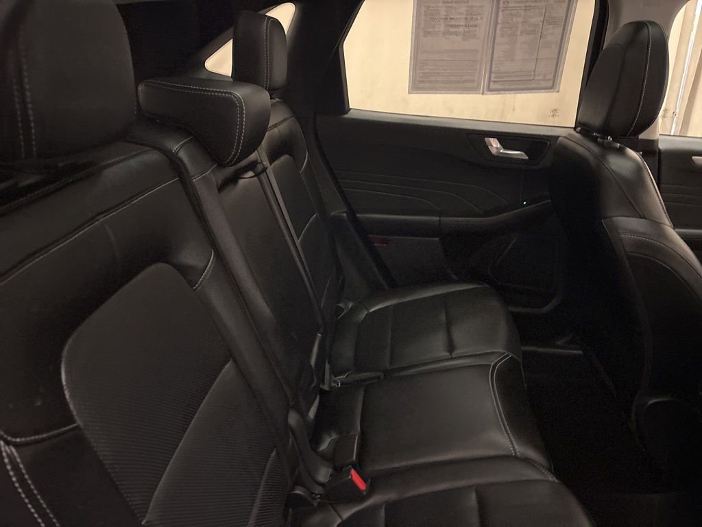 Used 2022 Ford Escape SEL w/ Technology Package image 23