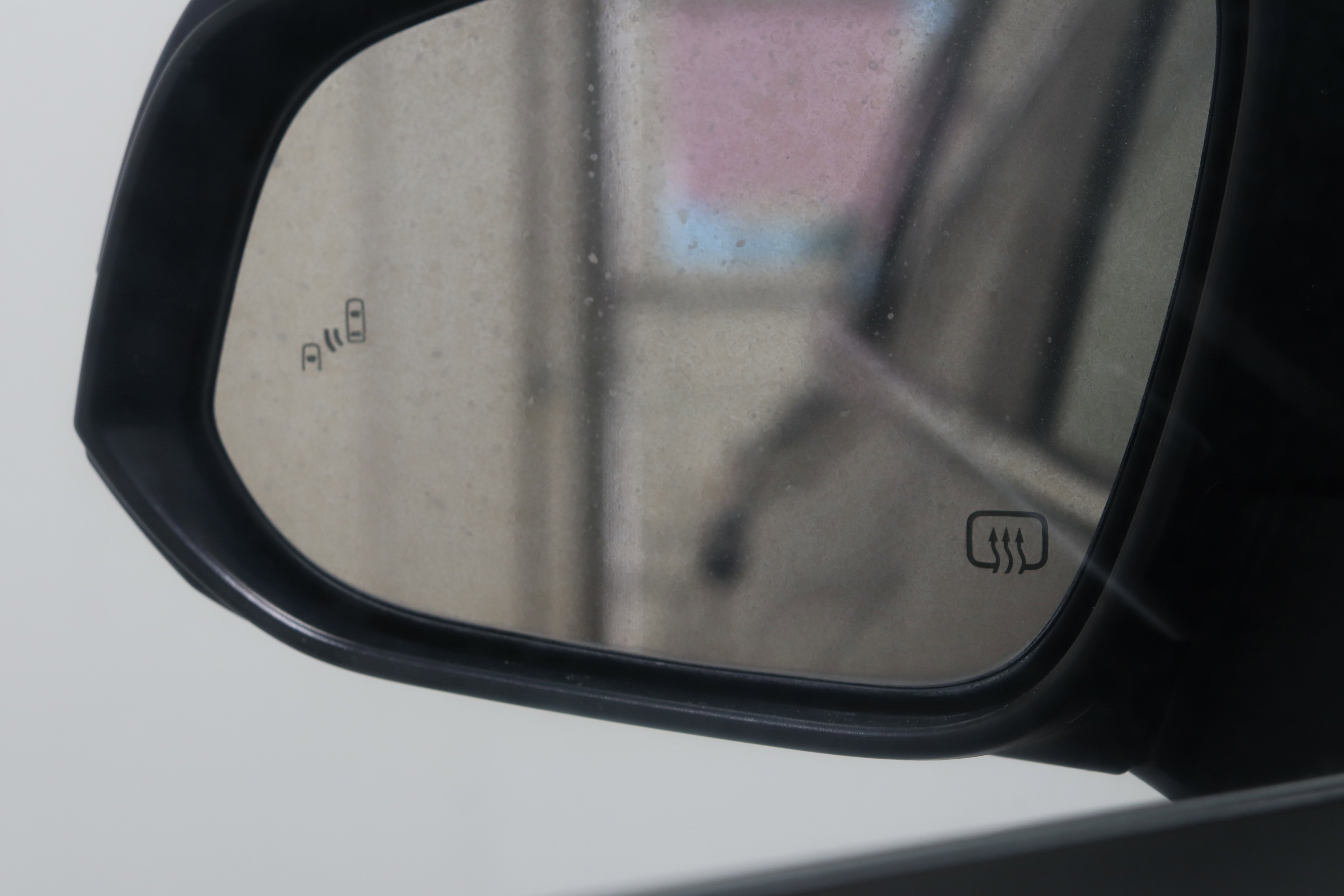 Used 2023 Toyota Highlander XLE image 23