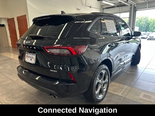 Used 2024 Ford Escape ST-Line w/ Tech Pack #1 AWD/4WD image 12