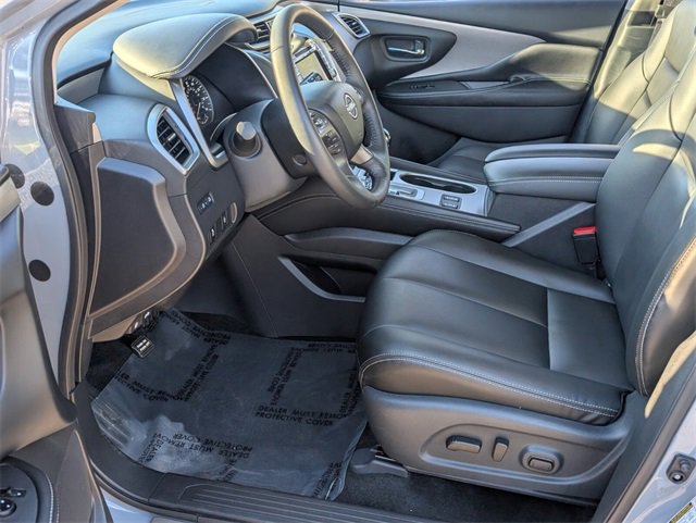 Used 2024 Nissan Murano SV w/ SV Midnight Edition Package image 11