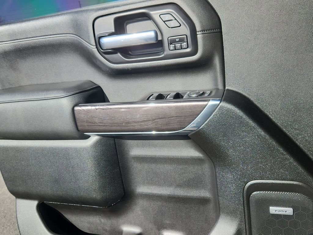 Used 2021 Chevrolet Silverado 2500 LTZ w/ LTZ Plus Package image 9