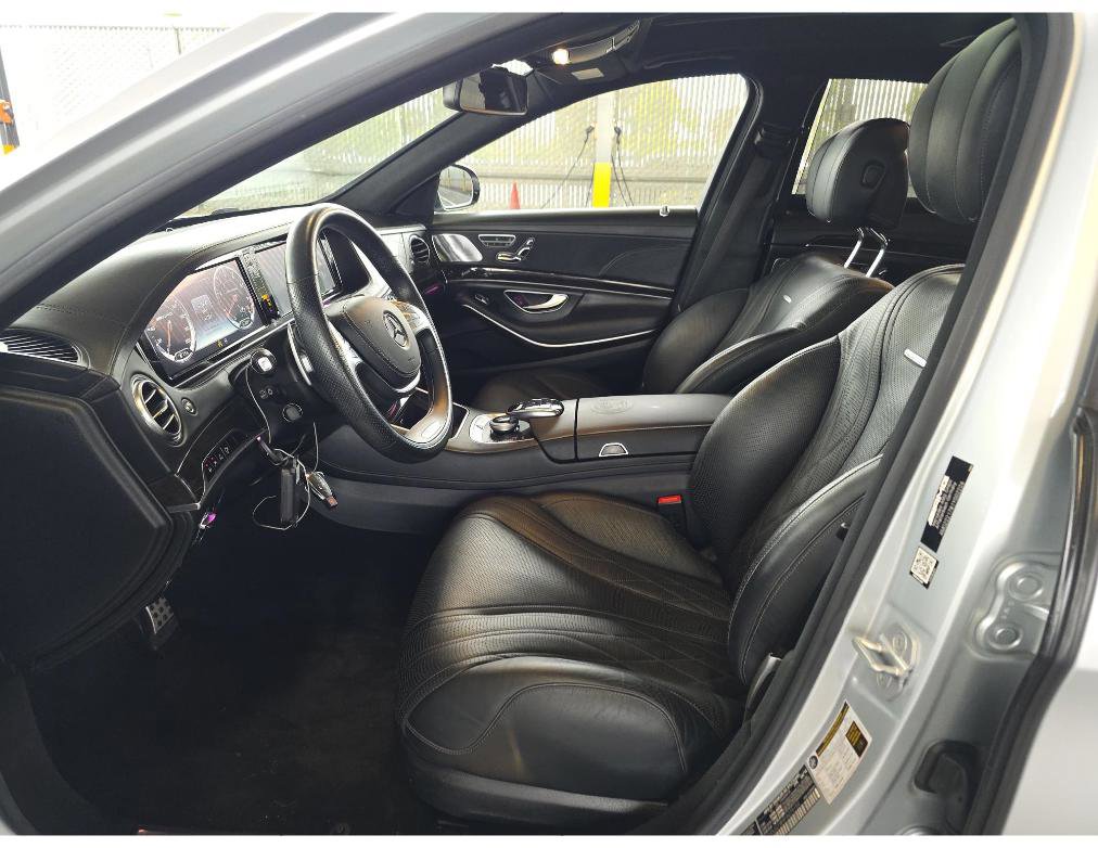 Used 2015 Mercedes-Benz S 63 AMG 4MATIC Sedan w/ Driver Assistance Package image 7