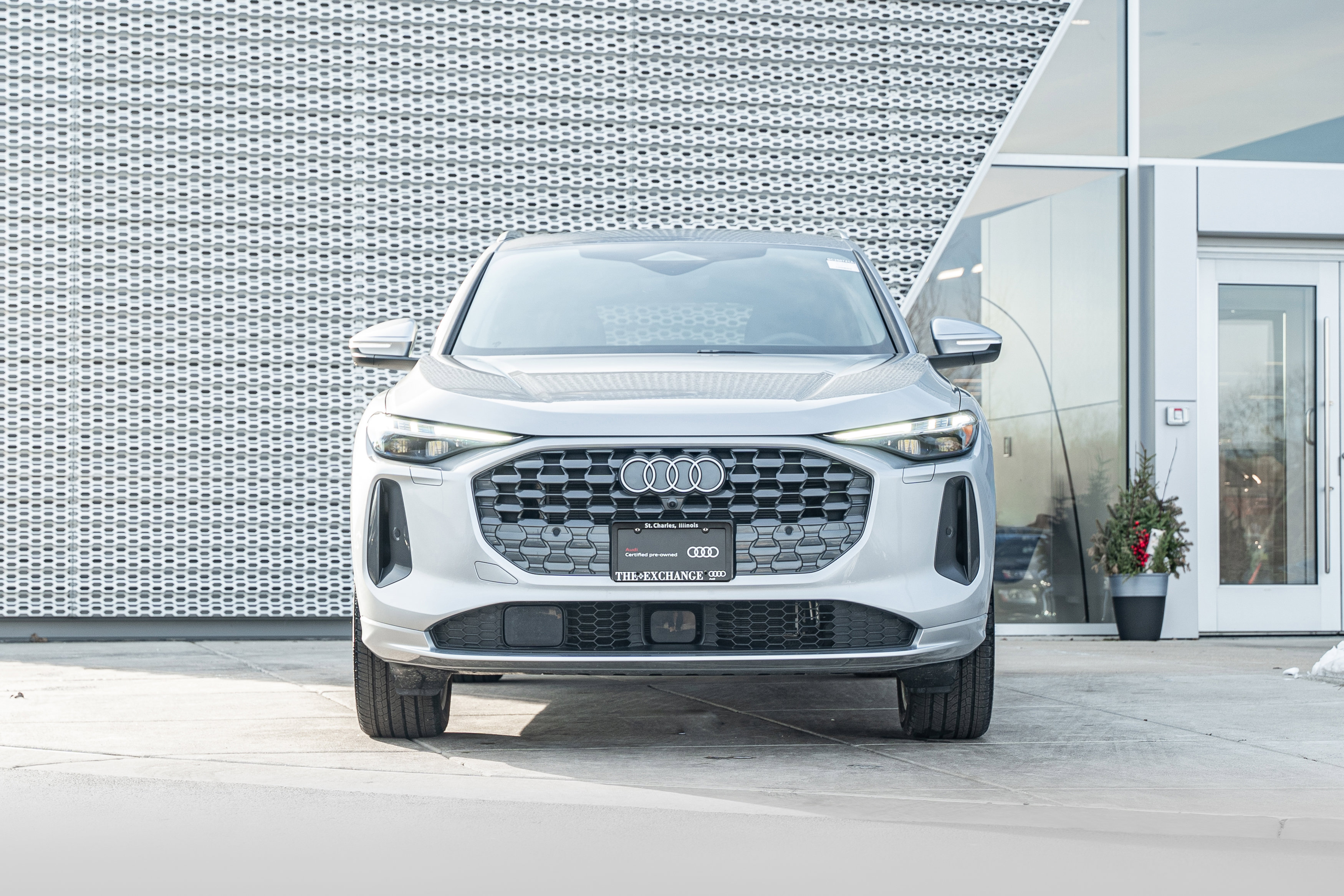 Certified 2025 Audi Q5 Premium Plus w/ Premium Plus image 35