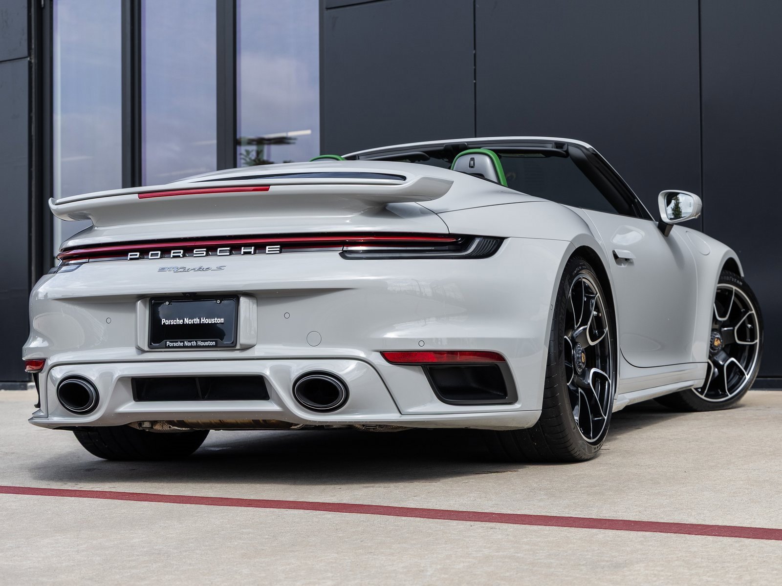 Certified 2022 Porsche 911 Turbo S w/ 911 Turbo Sportdesign Package image 12