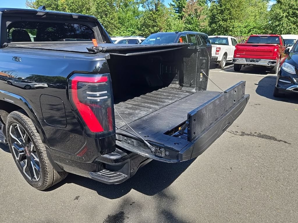 Used 2026 GMC Sierra EV Denali AWD/4WD image 61