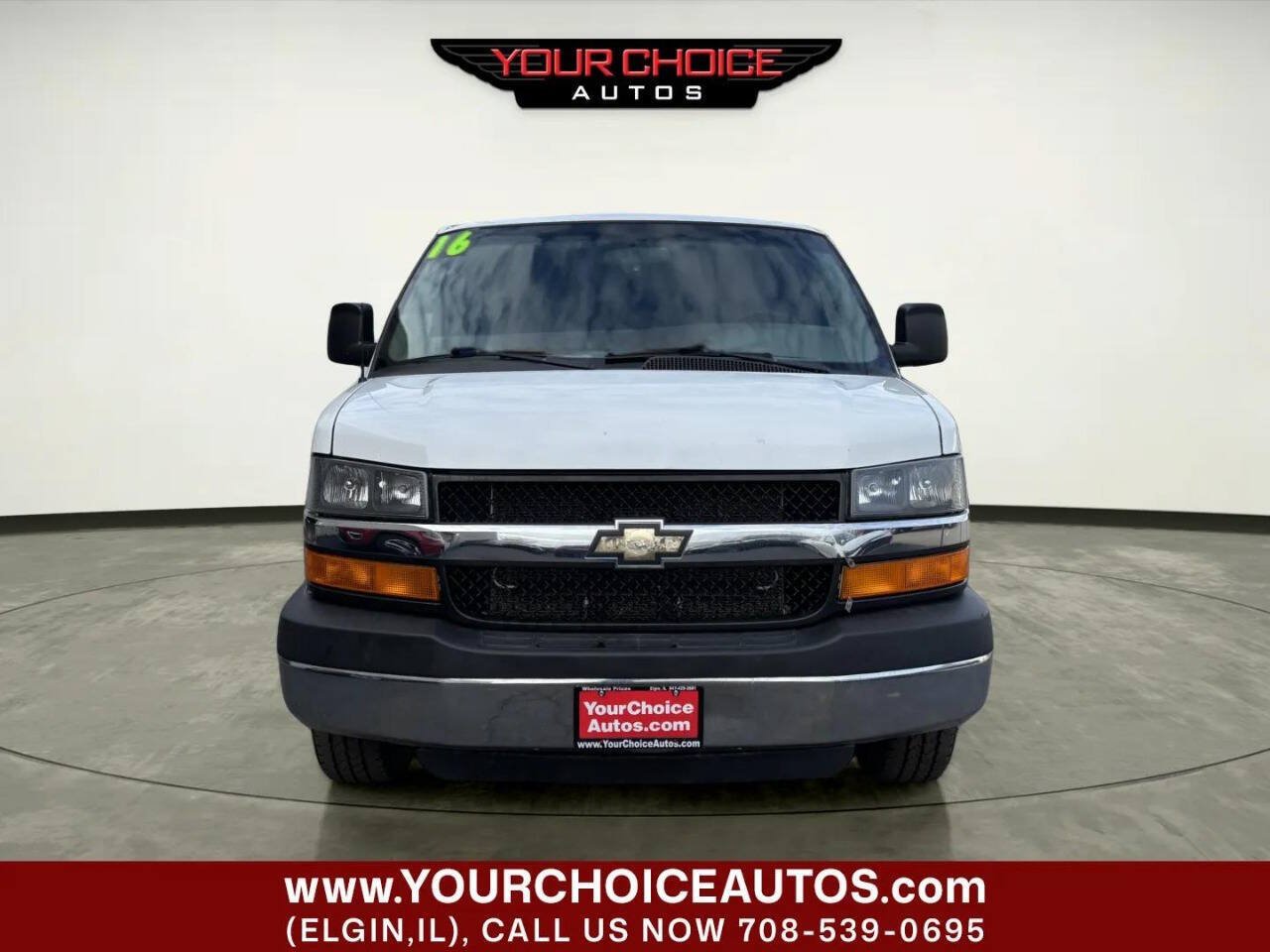 Used 2016 Chevrolet Express 3500 Extended RWD image 8