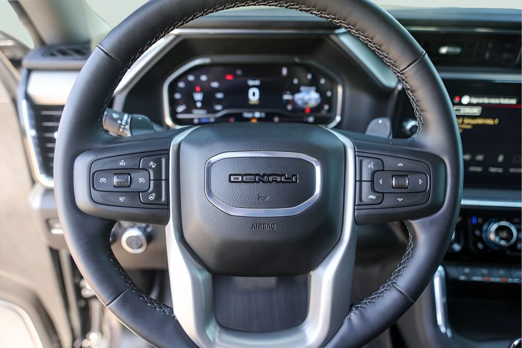 Used 2024 GMC Sierra 1500 Denali w/ Technology Package RWD image 15