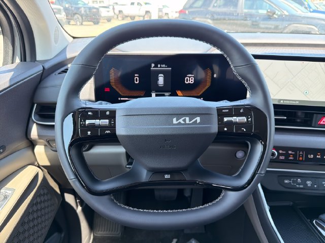 New 2027 Kia Carnival EX FWD image 10