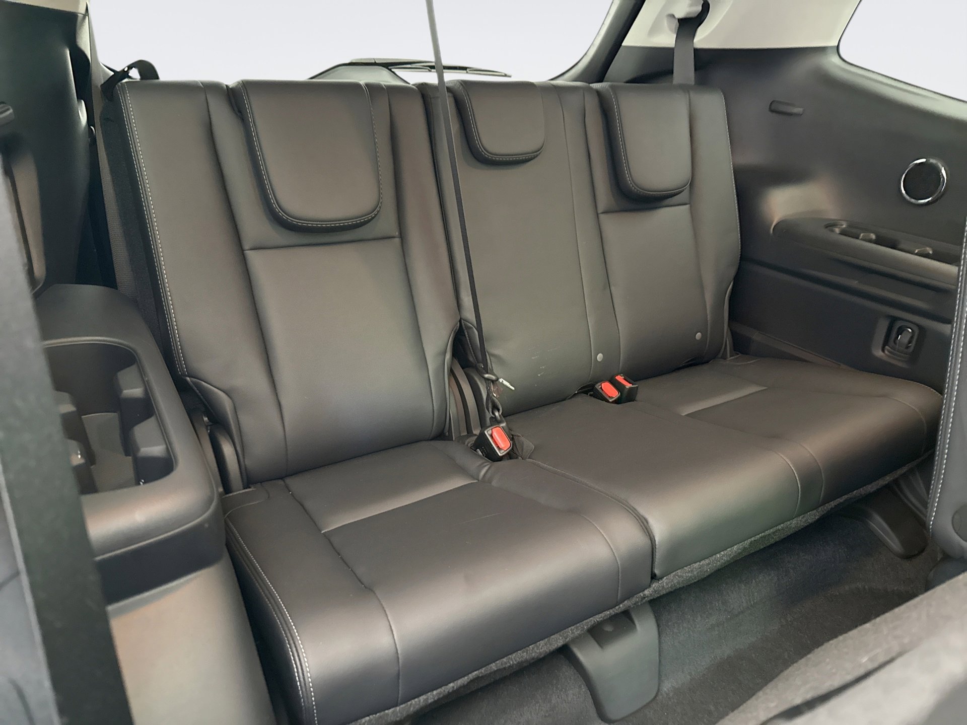 Used 2023 Subaru Ascent Touring image 19