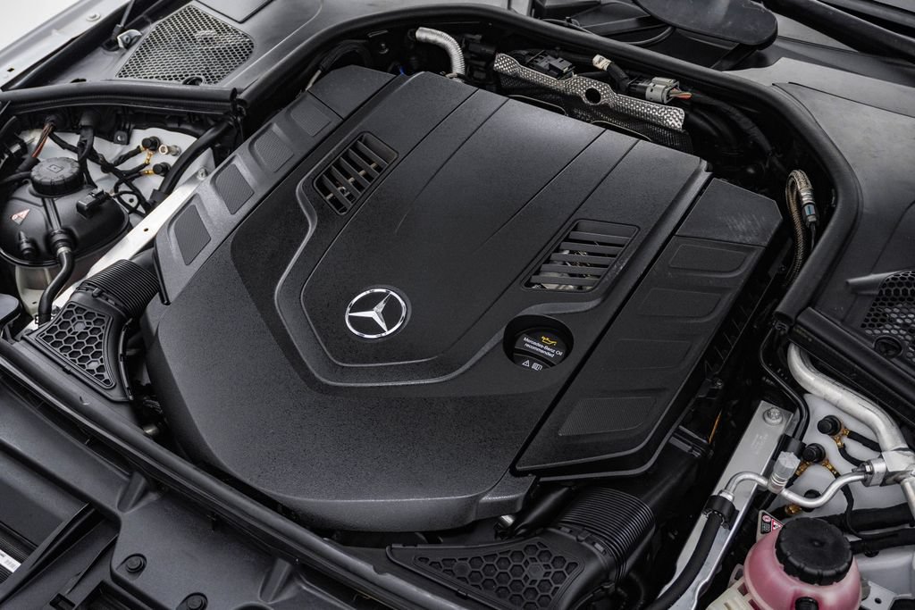 Used 2024 Mercedes-Benz S 580 4MATIC Sedan image 31
