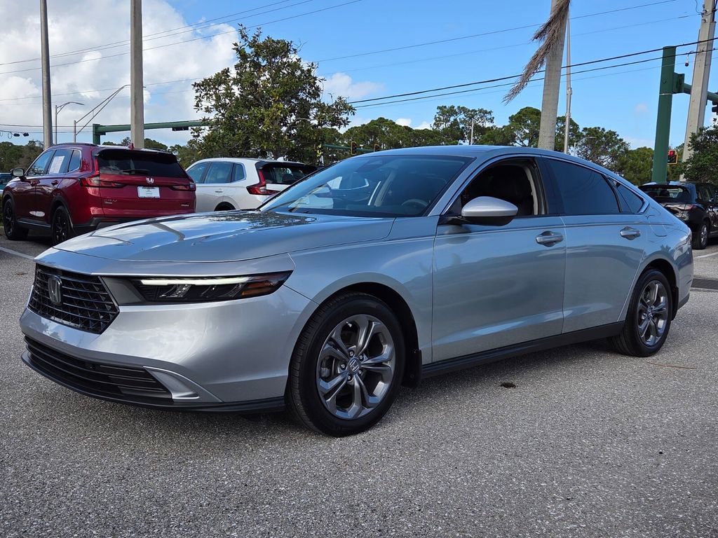 Certified 2024 Honda Accord EX image 3