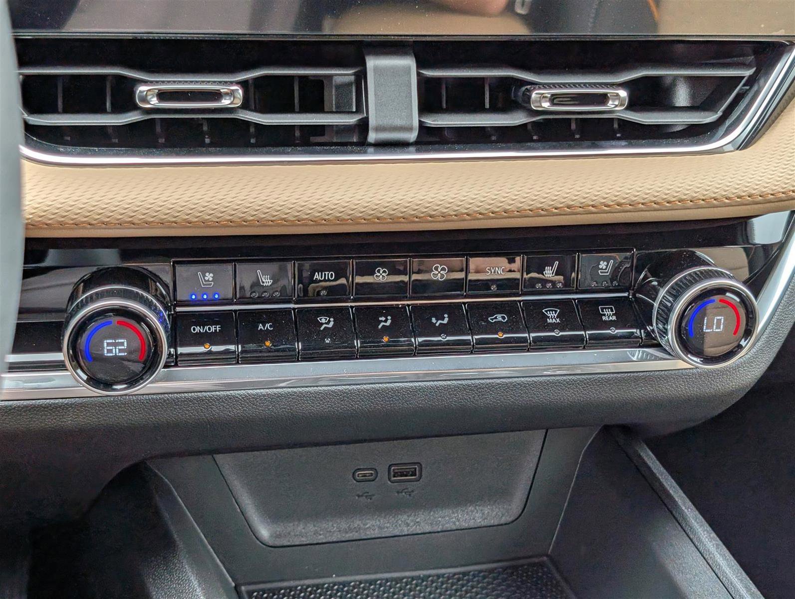 New 2026 Chevrolet Equinox ACTIV w/ Convenience Package III image 24