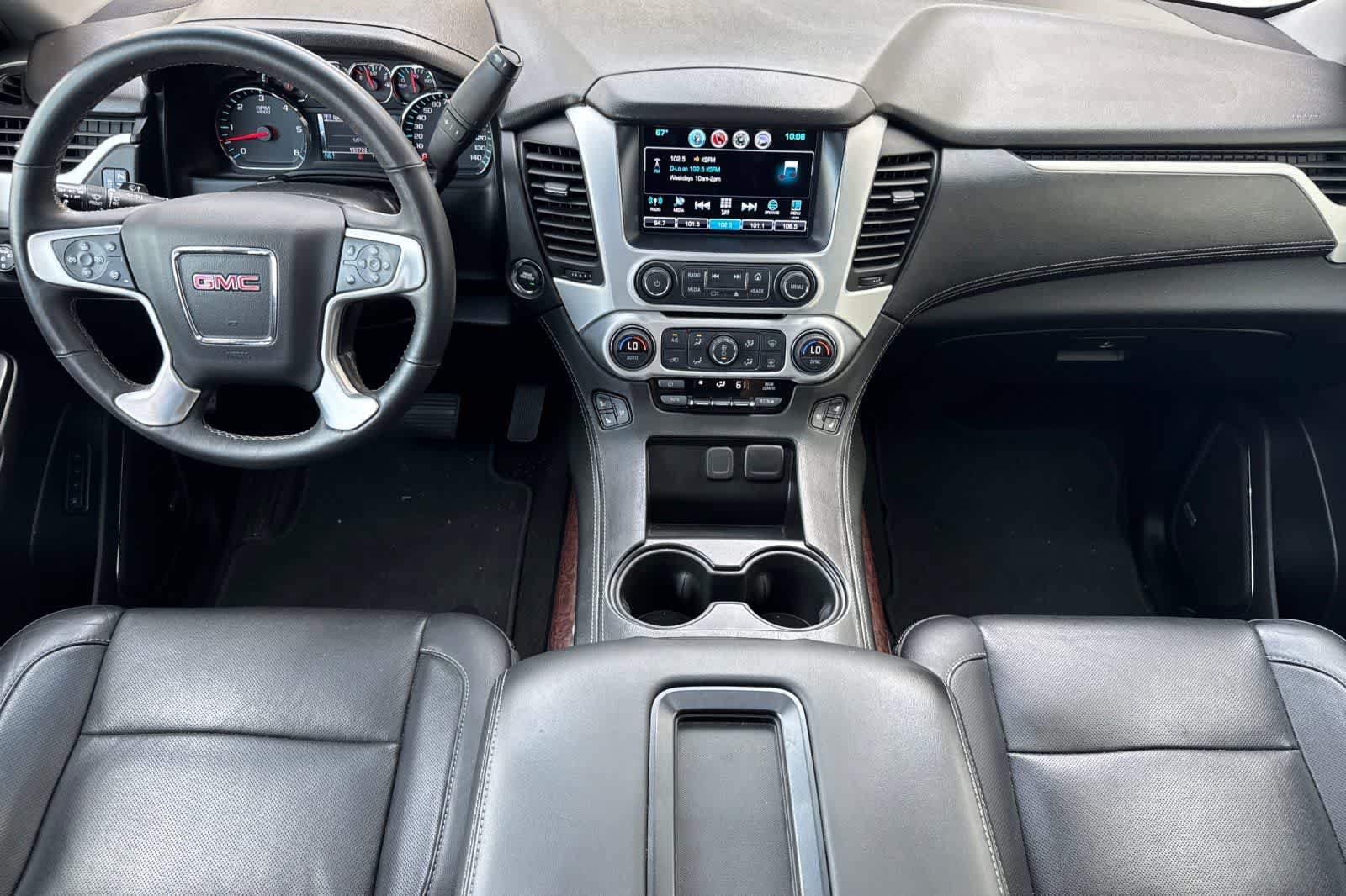 Used 2018 GMC Yukon SLT AWD/4WD image 3