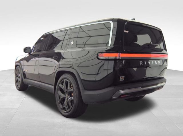 Used 2023 Rivian R1S Adventure image 7