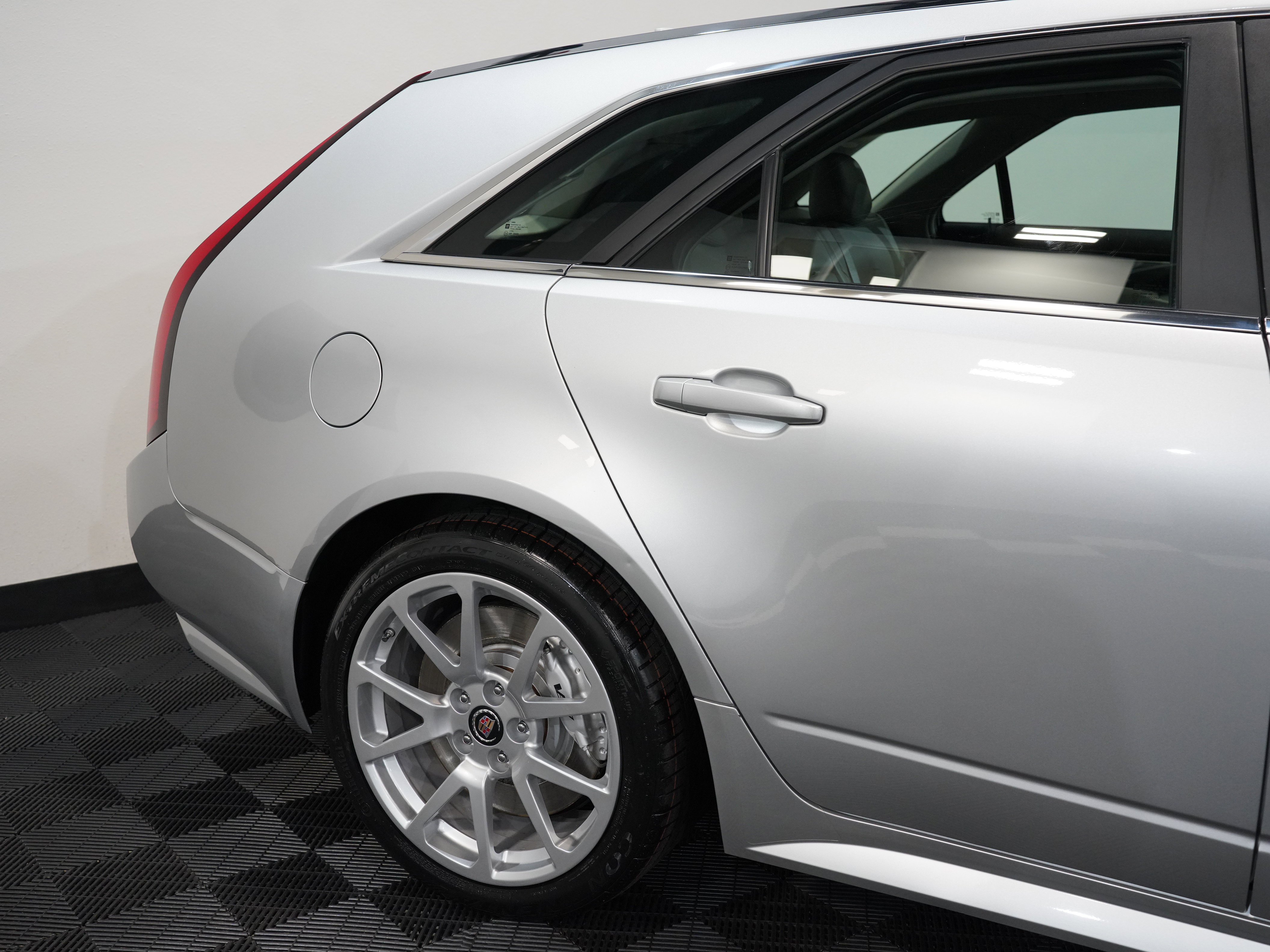 Used 2013 Cadillac CTS V image 14