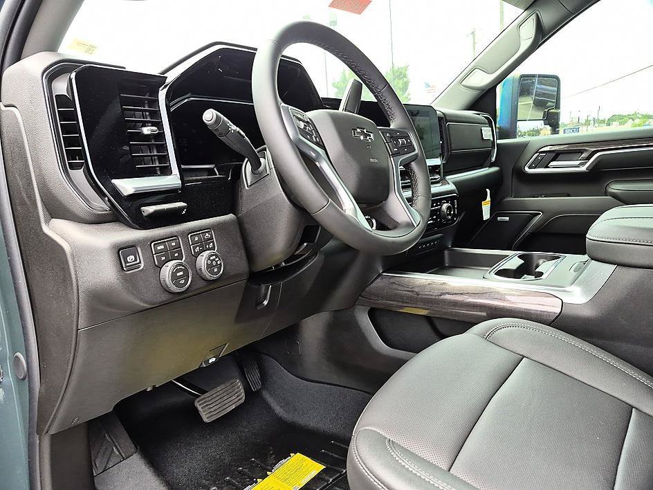 New 2026 Chevrolet Silverado 2500 LTZ w/ Trail Boss Package AWD/4WD image 16