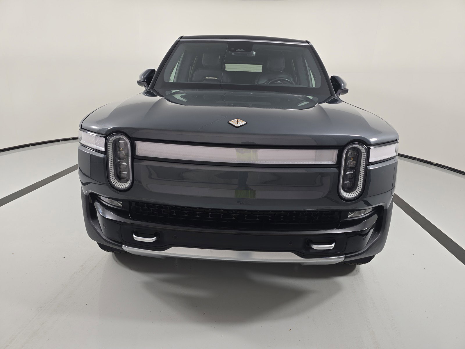Used 2023 Rivian R1S Launch Edition AWD/4WD image 8