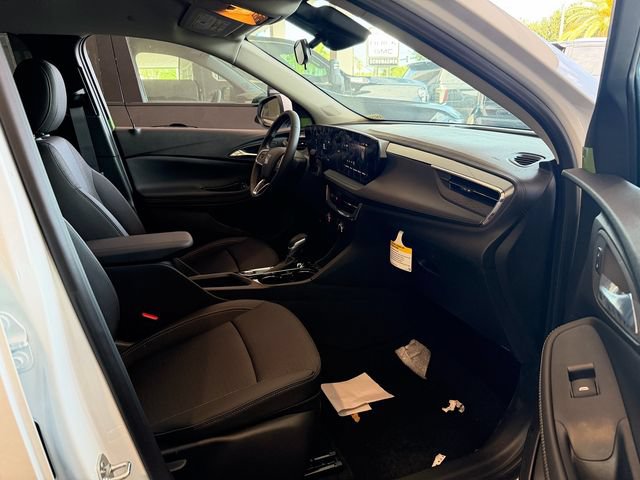 New 2026 Buick Encore GX Preferred FWD image 17