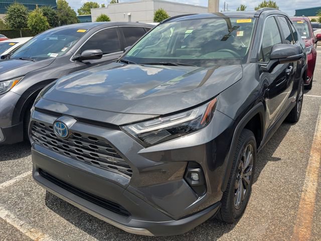 Used 2024 Toyota RAV4 Limited AWD/4WD image 2