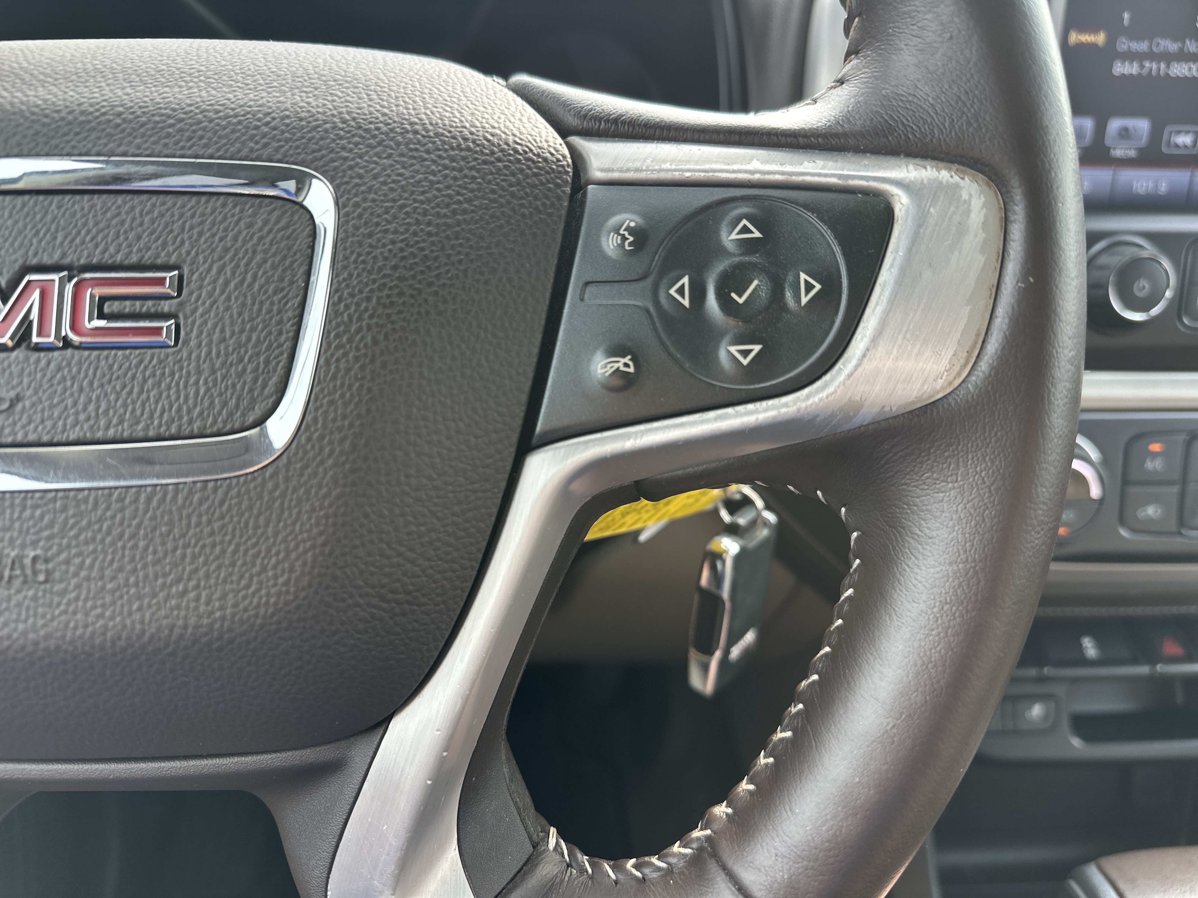 Used 2016 GMC Canyon SLT w/ Driver Alert Package RWD image 19