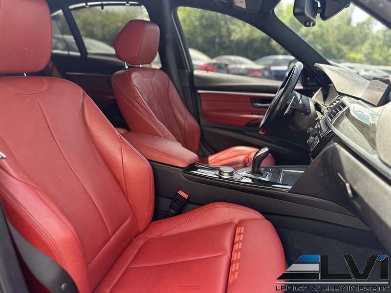 Used 2018 BMW 340i xDrive Sedan AWD/4WD image 22