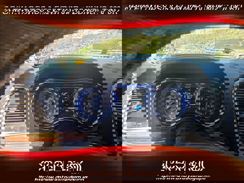 Used 2017 Chrysler 300 C Platinum w/ Safetytec Plus Group AWD/4WD image 12