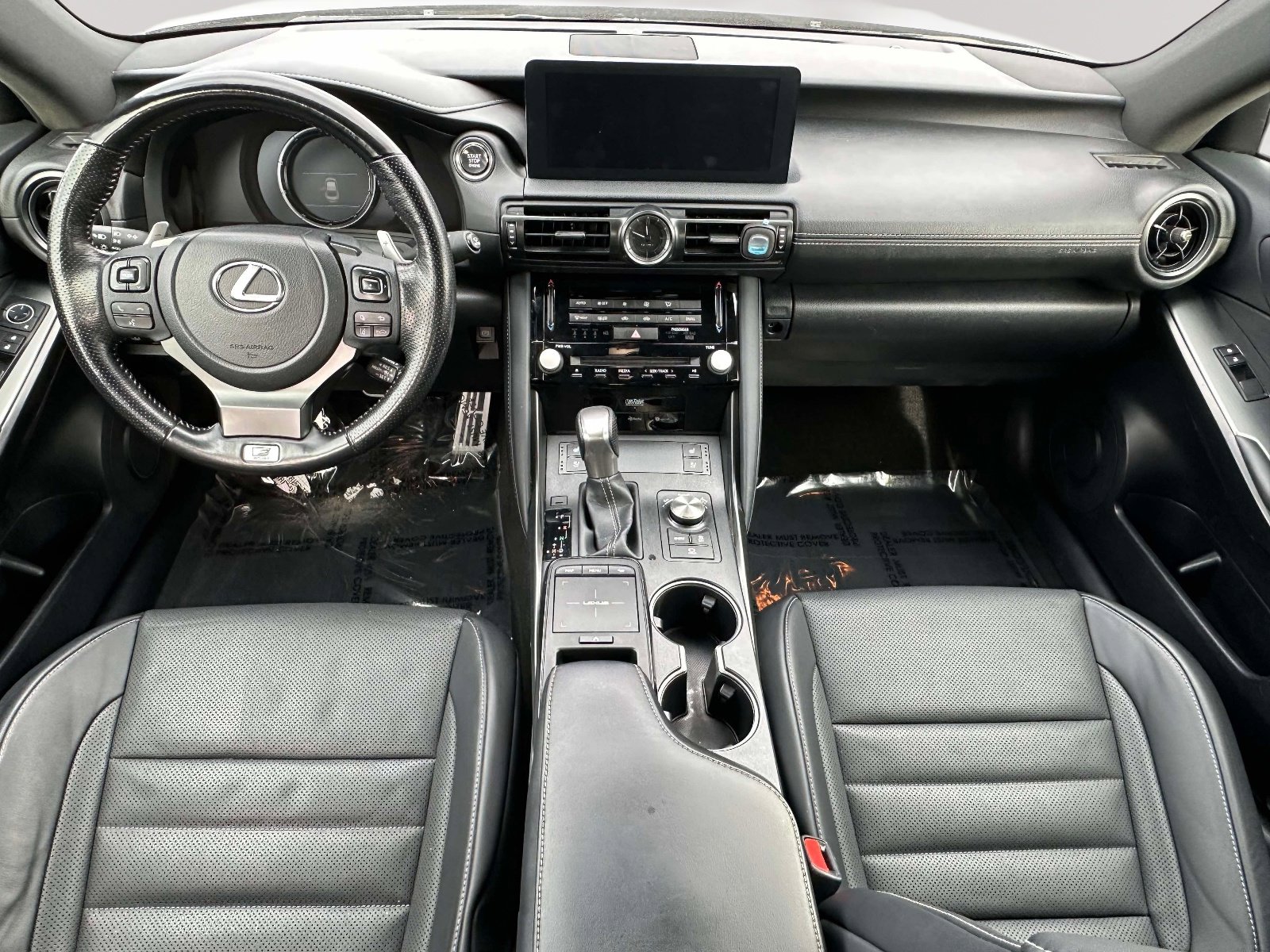 Used 2023 Lexus IS 500 image 7