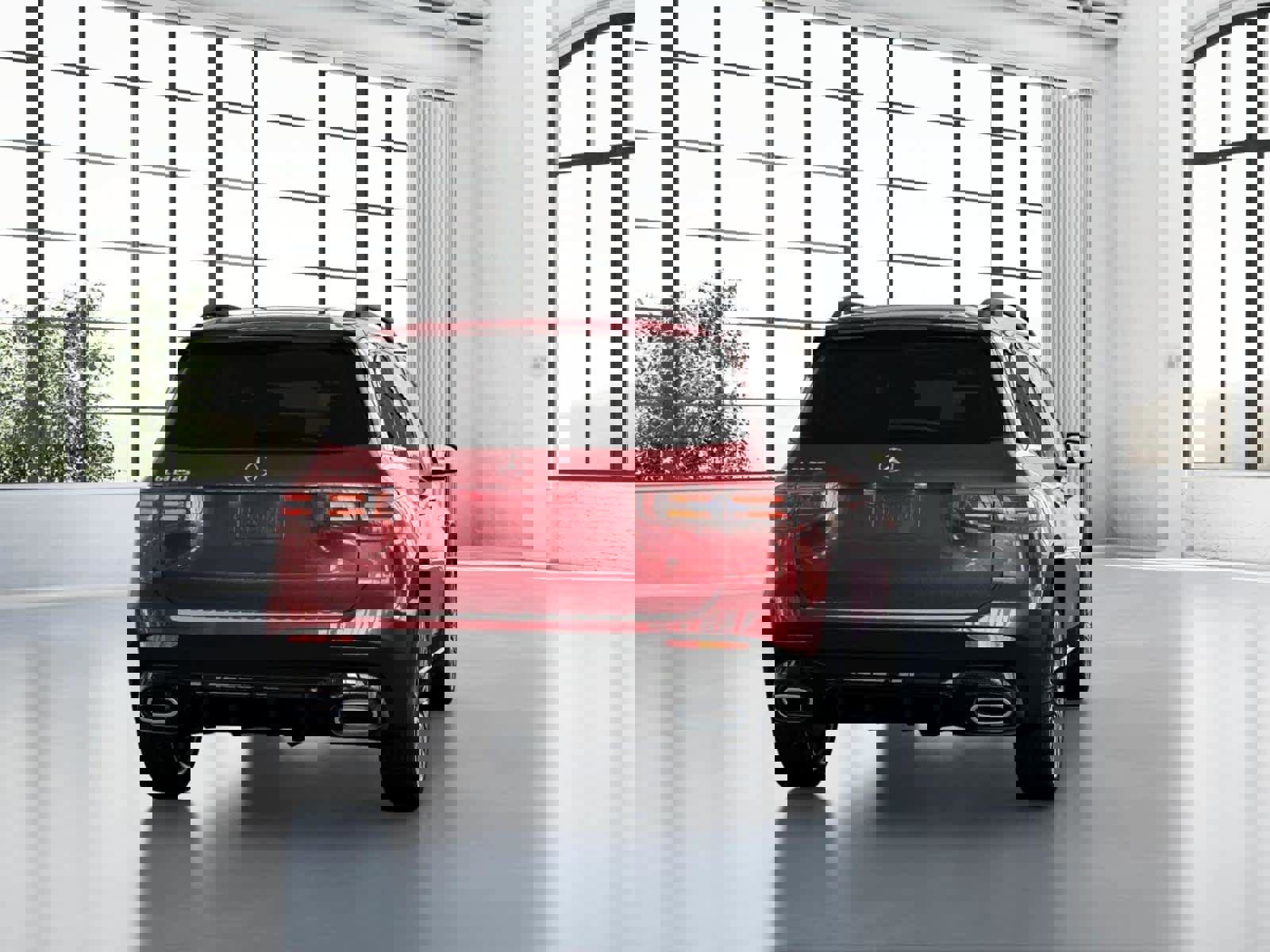 Used 2025 Mercedes-Benz GLB 250 image 23