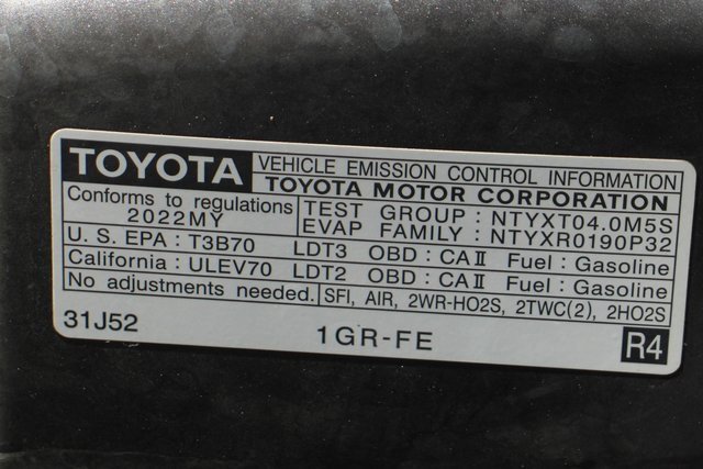 Used 2022 Toyota 4Runner SR5 image 13